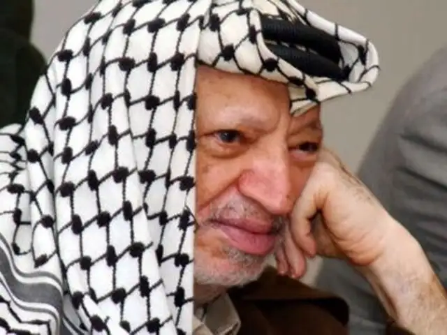 Exhuman cadáver de Arafat para saber si fue envenenado con polonio