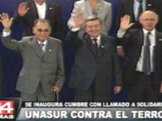 Cancilleres de Perú y Chile se encontraron en cumbre de Unasur