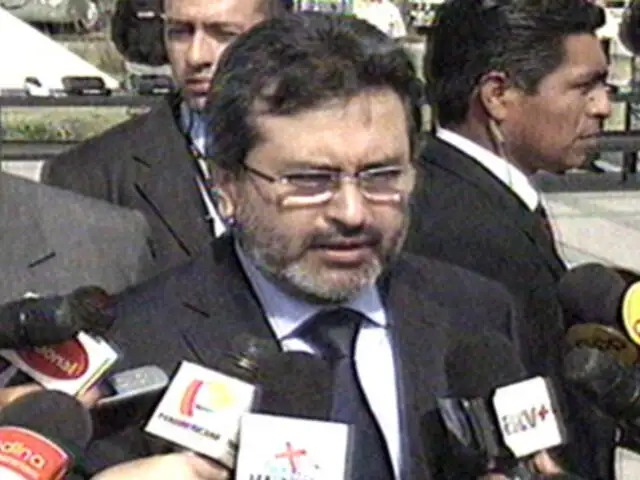 Premier Jiménez afirma que los ministros tienen sueldos austeros