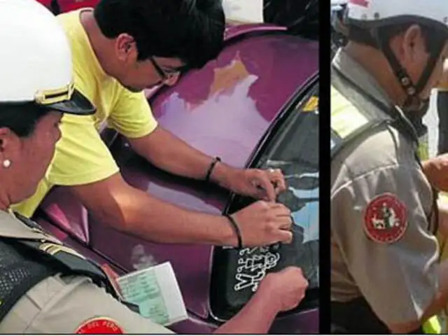 Policía de Chiclayo  retira de vehículos stickers de “La Gran Familia”