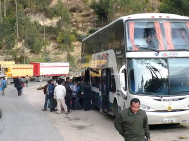 Asaltan a 46 pasajeros de ómnibus en Cusco