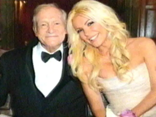 Fundador de Playboy se casó finalmente con ‘conejita’ que lo plantó