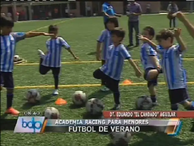 Racing Club abrió su academia de fútbol para este verano en Lima
