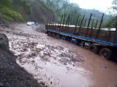 Huaycos e inundaciones causan destrozos en Cusco, Cañete y Huancayo
