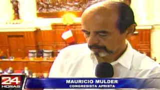 Mulder afirma que Raúl Diez Canseco apoya el 'No' por intereses económicos