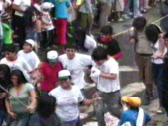 Cajamarca festeja inicio de carnavales con alegres pasacalles