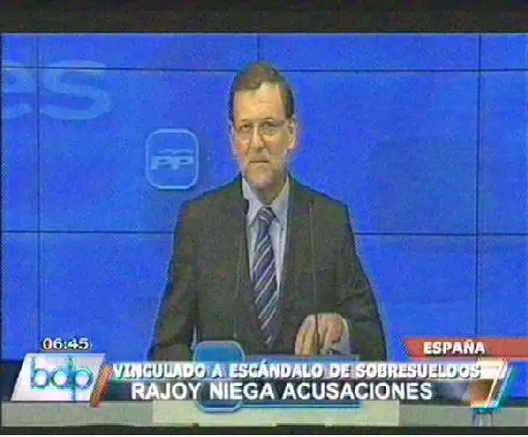 España: escándalo de sobresueldos pone en jaque al Gobierno de Rajoy