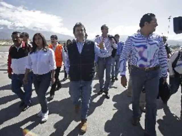 Arequipa: Premier y ministros inspeccionan zona del desastre