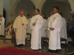 Conozca la vida y trabajo de los sacerdotes en el Perú