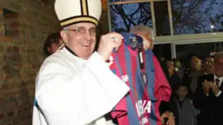 San Lorenzo saldrá a jugar con camisetas en homenaje a Papa Bergoglio