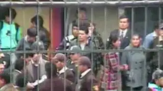 Huaraz: Estudiantes de la UNASAM se atrincheraron para exigir salida del rector