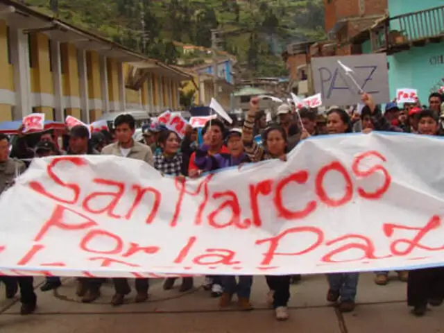 Áncash: San Marcos marchó contra ex alcalde vacado Óscar Ugarte