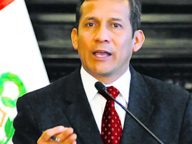 Presidente Humala: Hay políticos que se quieren tirar el servicio militar