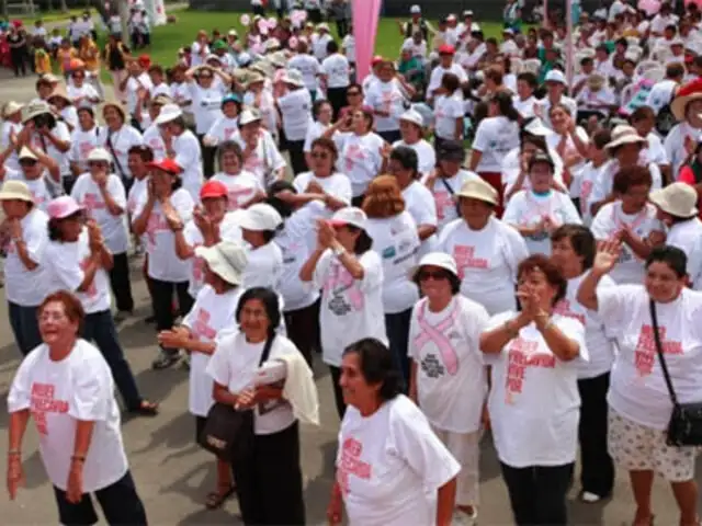 Cientos de mujeres se reúnen para prevenir el Cáncer de Cuello Uterino
