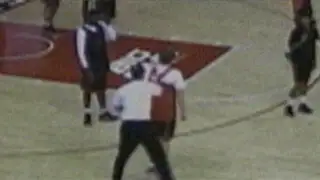 EEUU: Despiden a entrenador de baloncesto por golpear a sus dirigidos