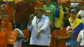 Nicolás Maduro canta improvisado rap para burlarse de Capriles