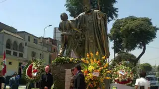 Cardenal Cipriani inaugura estatua en honor al beato Juan Pablo II