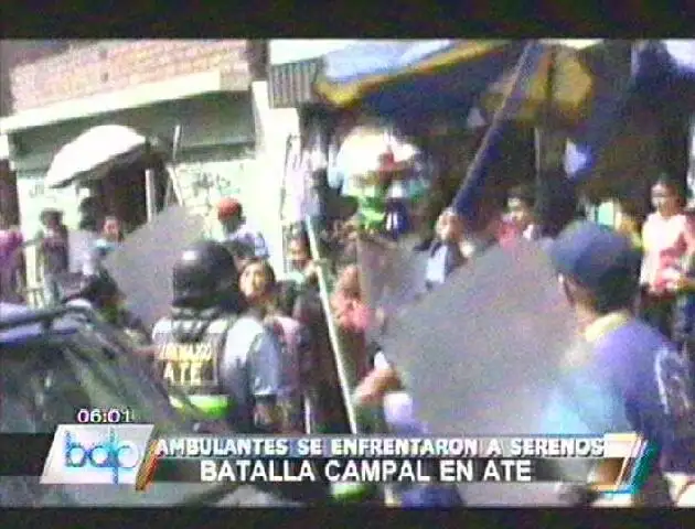 Ambulantes y serenos de Ate protagonizaron una feroz batalla campal