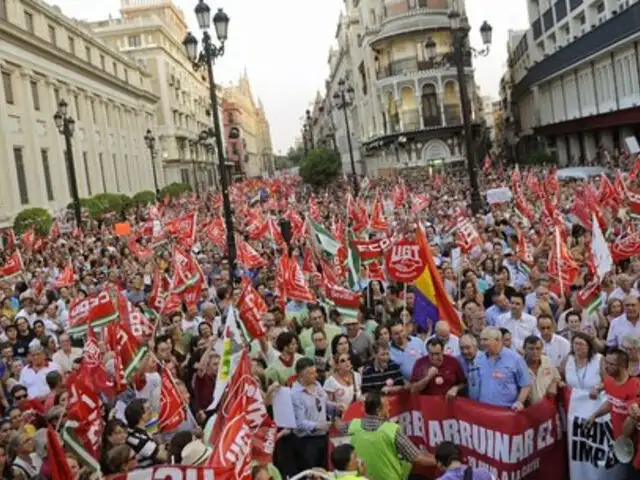 España: Protestas por desempleo dejan 400 heridos y decenas de detenidos