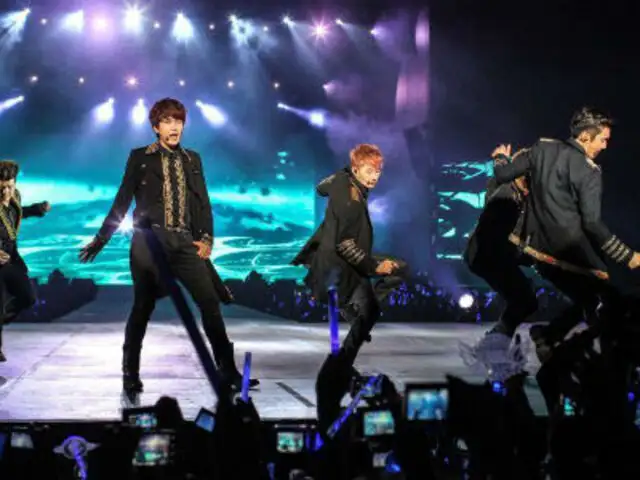 Super Junior desató la euforia entre sus fans en el Jockey Club