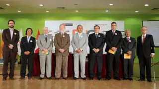 Ministro Peirano lanza convocatoria al Premio Nacional de Cultura  2013