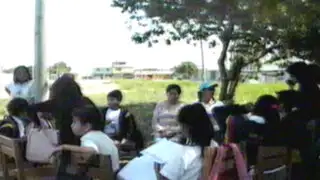 Noticias de las 6: alumnos de colegio chimbotano reciben clases al aire libre