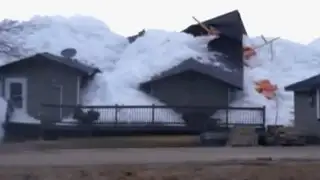Tsunami de hielo arrasó decenas de casas en Canadá y Estados Unidos