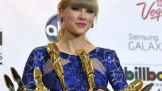 Taylor Swift ganó en ocho categorías de los Billboard Music Awards 2013