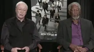 Actor Morgan Freeman se quedó dormido en medio de una entrevista