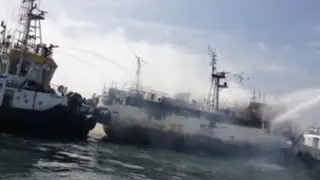 Embarcación japonesa se incendió cerca al puerto del Callao