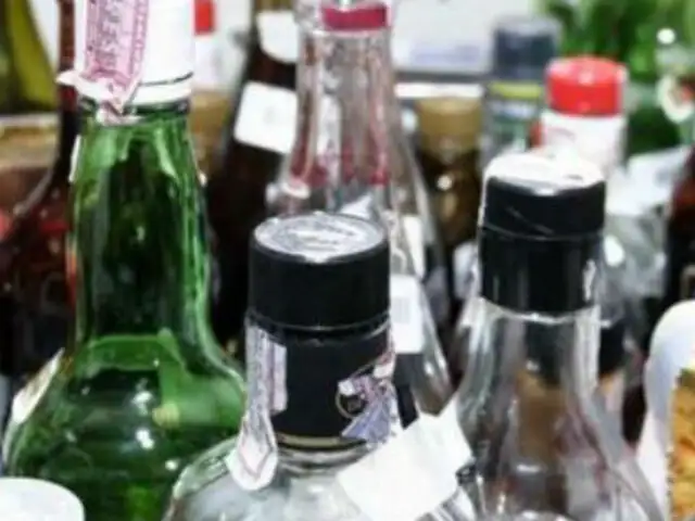 Ventanilla: tiendas vendían licor adulterado a menores de edad