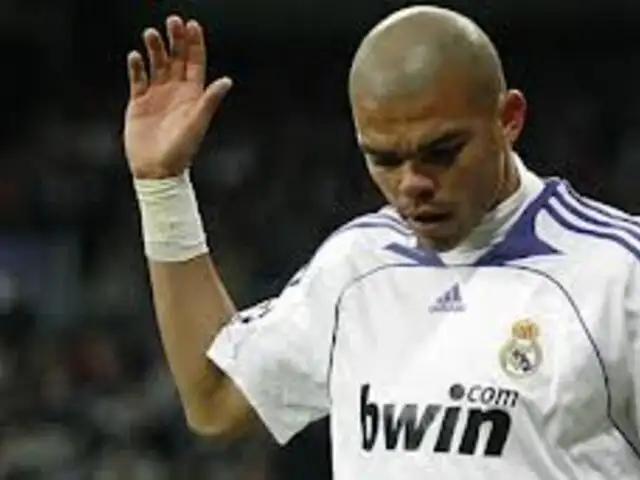 Mourinho: Pepe está frustrado porque lo reemplazé por un joven de 19 años
