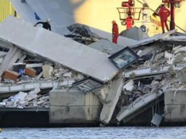 Italia: Choque de barco contra torre del puerto de Génova dejó tres muertos