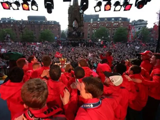 Manchester United celebró a lo grande su vigésima Premier League