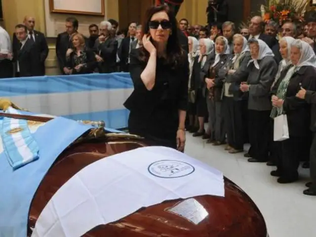 Argentina: Piden exhumación del cadáver del expresidente Néstor Kirchner