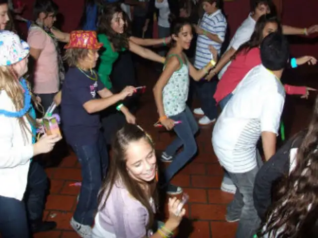 Colombia: juego de ‘La ruleta’ causa decenas de embarazos adolescentes