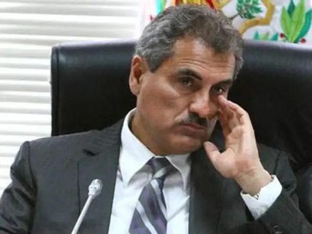 Comisión de Ética recomienda suspender 120 días a congresista Julio Gagó