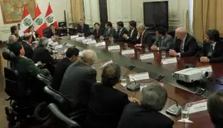 Prensa chilena informó reunión del presidente Humala y líderes políticos