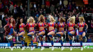 Porristas inglesas celebran retorno de su equipo con espectacular coreografía