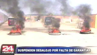 Cientos de pobladores se atrincheran ante violento desalojo en Chilca