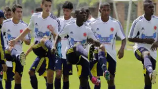 Selección colombiana entrenan con ventiladores por calor de Barranquilla