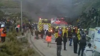 Al menos 7 muertos y más de 45 heridos dejó incendio de bus en Morococha