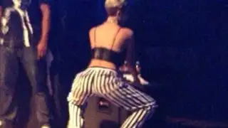 Miley Cyrus sorprendió a sus fans con atrevidos movimientos