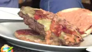 La Tribuna de Alfredo: pruebe la única y contundente hamburguesa 'Chacra'