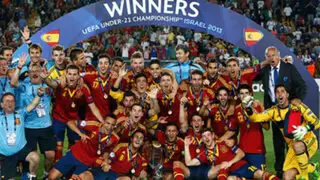 España se consagró campeón de la Eurocopa sub 21 tras derrotar 4-2 a Italia