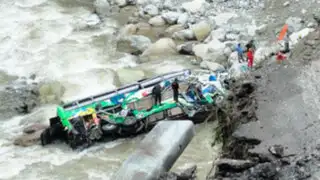Ya son 44 los cuerpos rescatados tras accidente en Chanchamayo