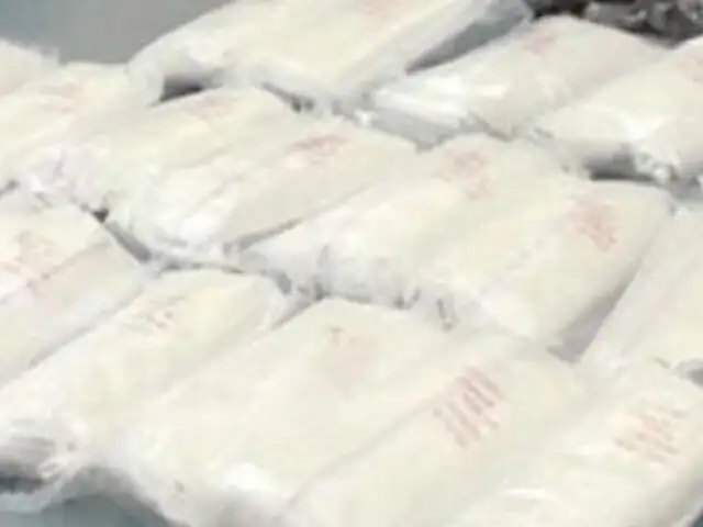 Incautan más de 20 kilos de cocaína ocultos en la maletera de un vehículo