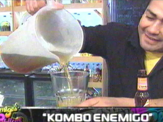 Kombo Enemigo: la noche en Miraflores empieza con un 'Emoliente Sour'