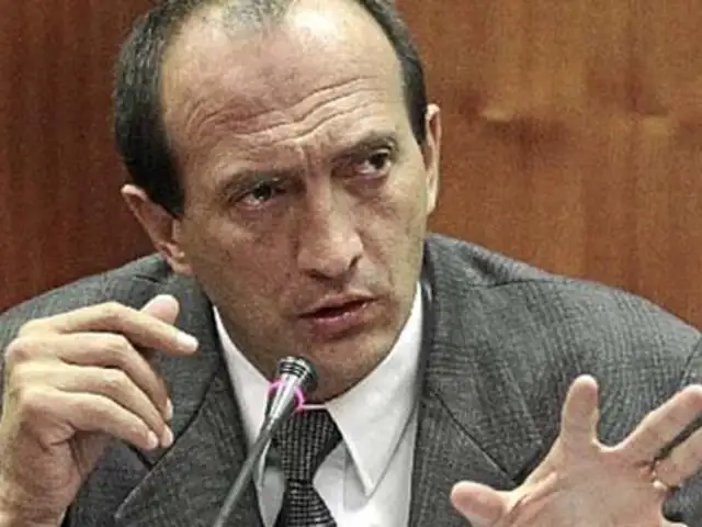 Congresista Juan Carlos Eguren es reelecto presidente de la Comisión de Justicia