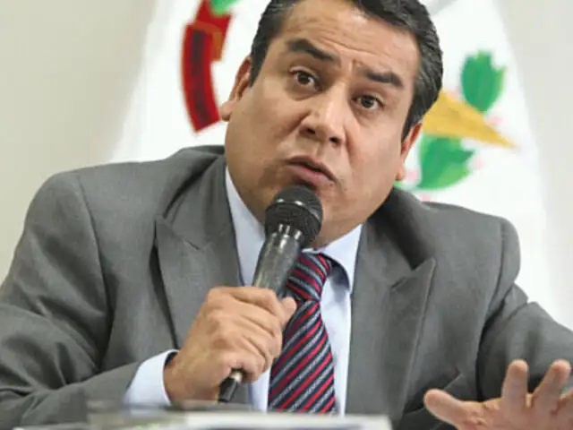 Gustavo Adrianzén: Gobierno insistirá en realizar sorteo para servicio militar